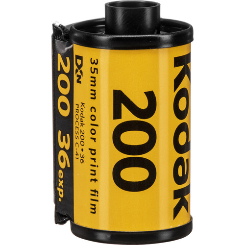KODAK GOLD 200 Color Negative Film (35mm Roll Film, 36 Exposures, 3-Pack)